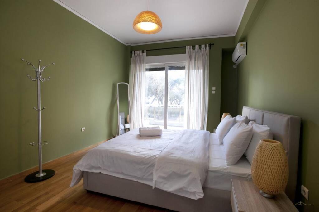 Palaio Faliro, A Bright And Spacious Apartment Athen Exterior foto